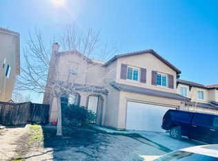 14199 Rachel St, Hesperia, CA 92345
