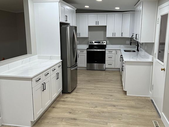 3rd image of 8565 S Colene Dr