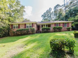 1670 Long Ridge Dr, Macon, GA 31211