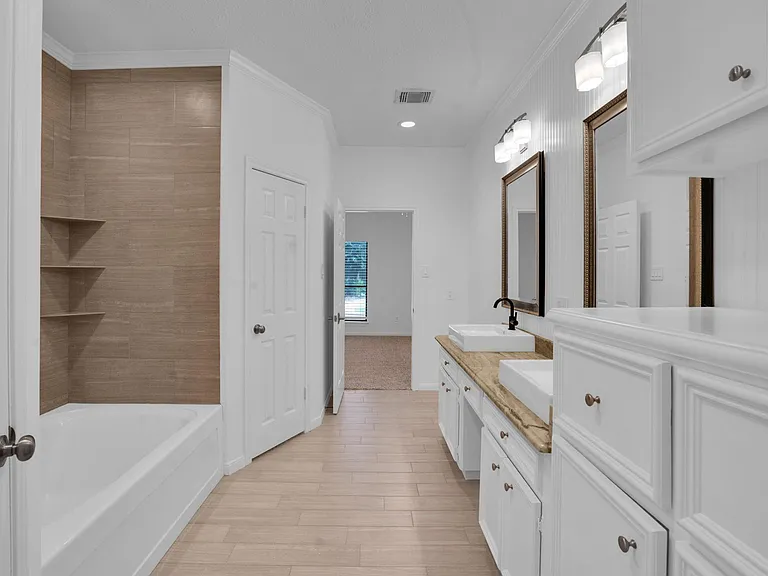 12411 Exbury Ct — Photo 31