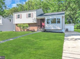 23 Dixmont Ave, Ewing, NJ 08618