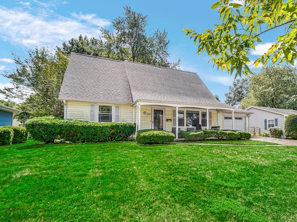 157 Appletree Ln, Valparaiso, IN 46383