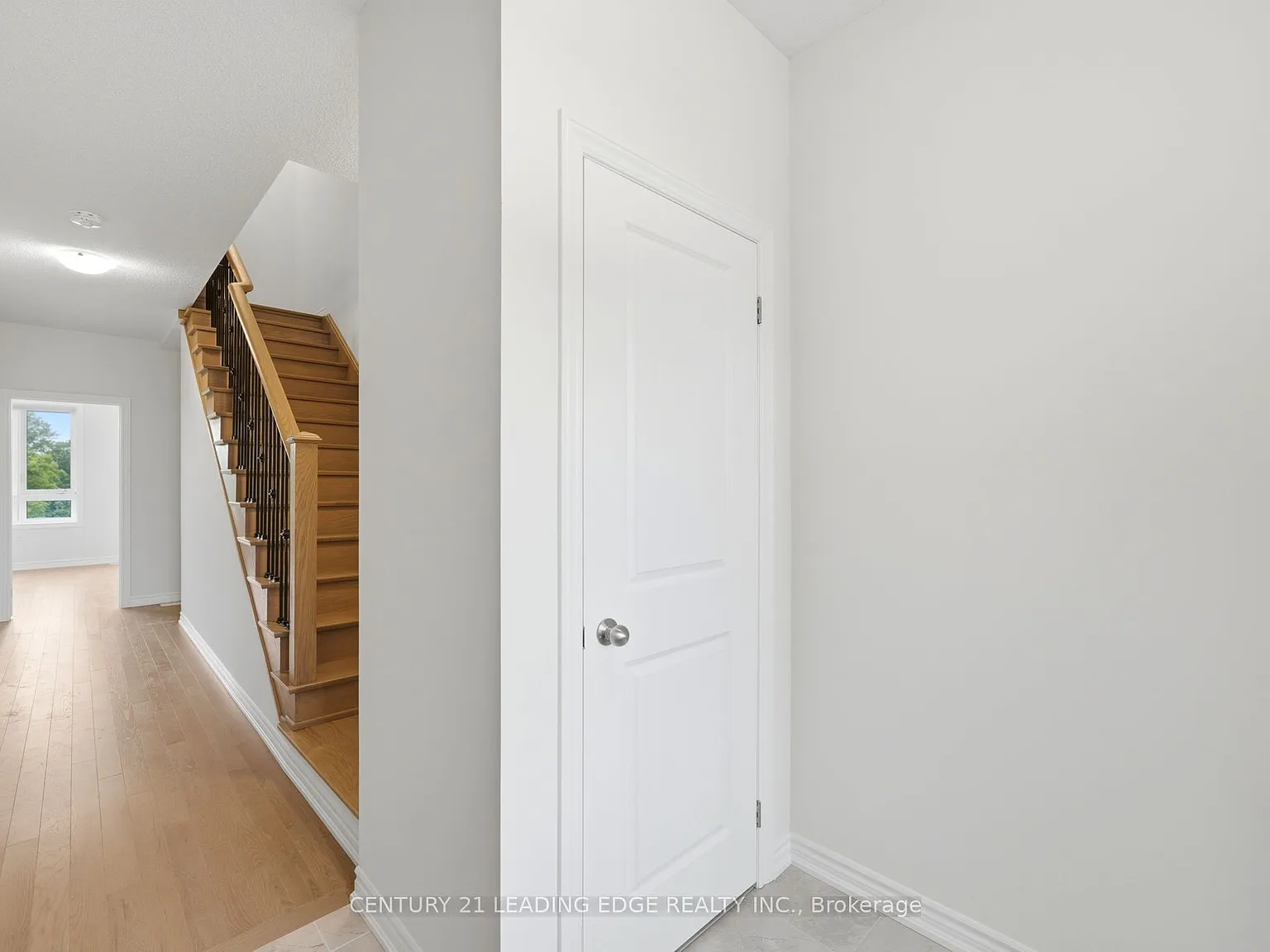 5 bed, $3,500 — Photo 3