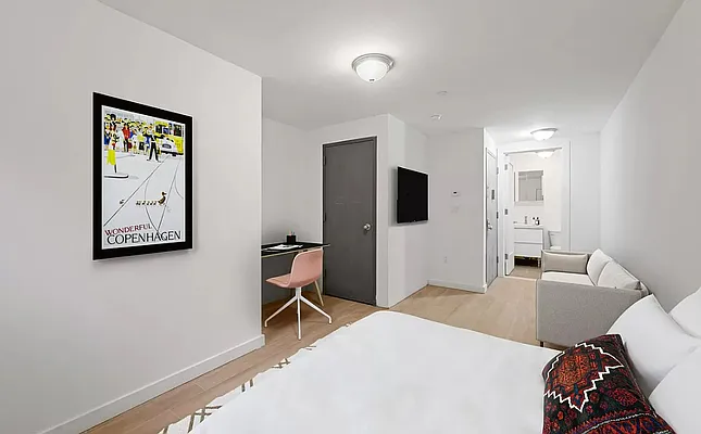 Rented by Cooper & Cooper Real Estate | media 18