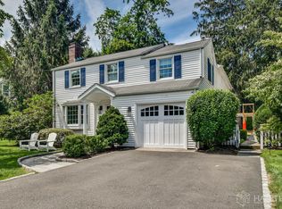 31 Miles Rd, Darien, CT 06820