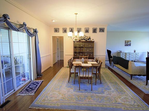 5th image of 1072 Coan Harbour Dr