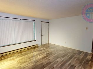 5645 & 5647 SE Belmont St #5647, Portland, OR 97215