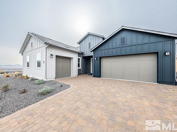 2nd image of 2096 Kinglet Dr #5