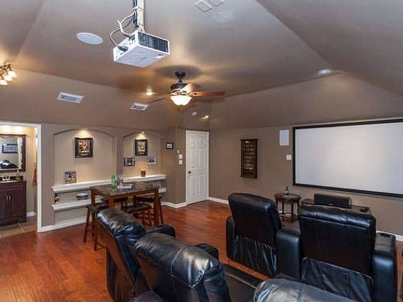 Man-Cave /Media Room