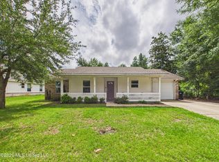 1704 S 1st St, Ocean Springs, MS 39564