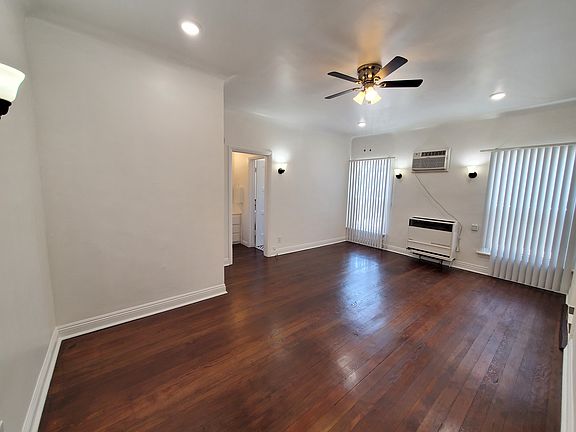 2nd image of 1440 N Gardner St APT 106