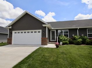 317 Cottonwood Cir, East Peoria, IL