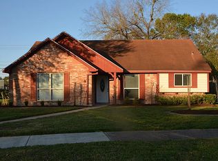 1334 Ravenscourt Dr, Sugar Land, TX 77498