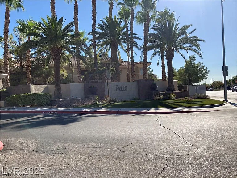 9050 W Warm Springs Rd #1027 — Photo 41