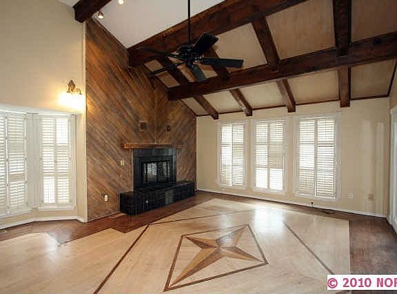 3rd image of 316 Gail Ln