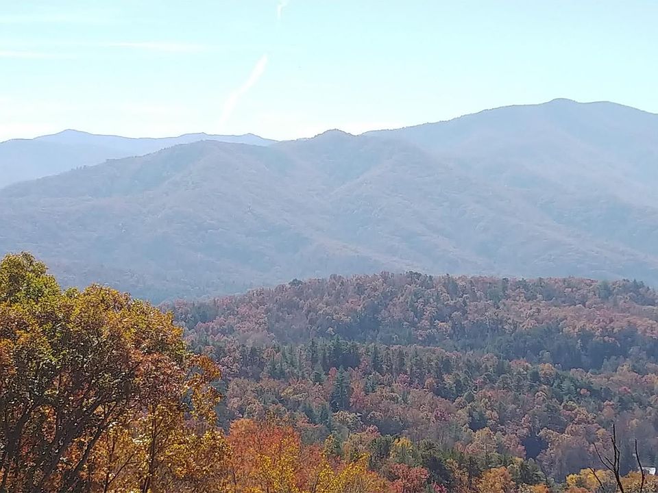 2nd image of 47 Pasture View Trl