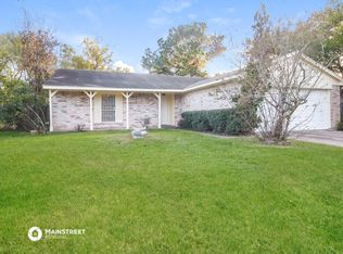 17959 Valley Knoll Dr, Houston, TX 77084