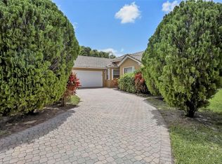 13284 Majestic Pine Court, Delray Beach, FL 33484