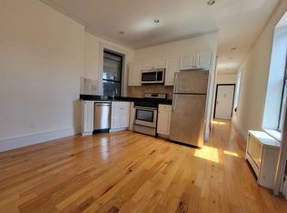 131 Thompson St #6W, New York, NY 10012