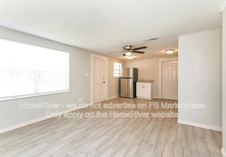 206 4th Jpv St — Photo 3