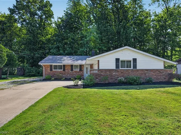 6347 Meldon Dr, Mentor, OH 44060