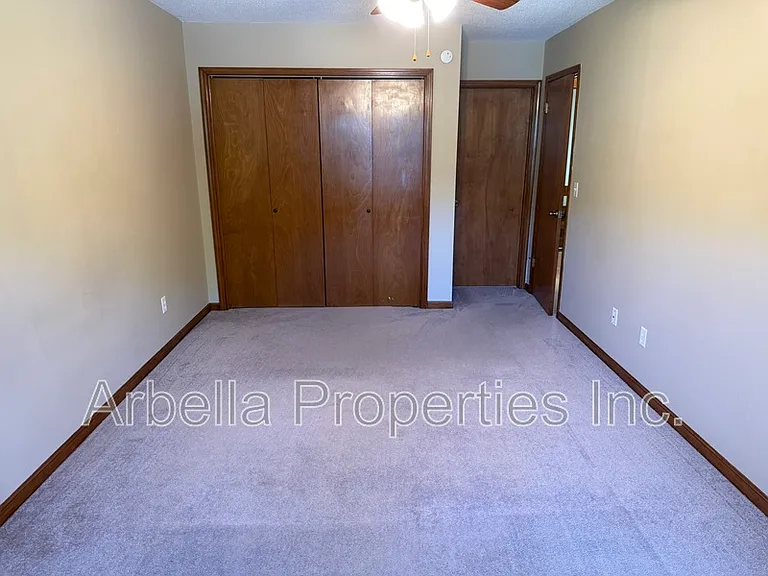 1608 Herrin Dr — Photo 16