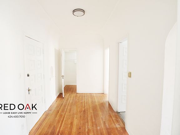 2nd image of 180 S Sycamore Ave #203