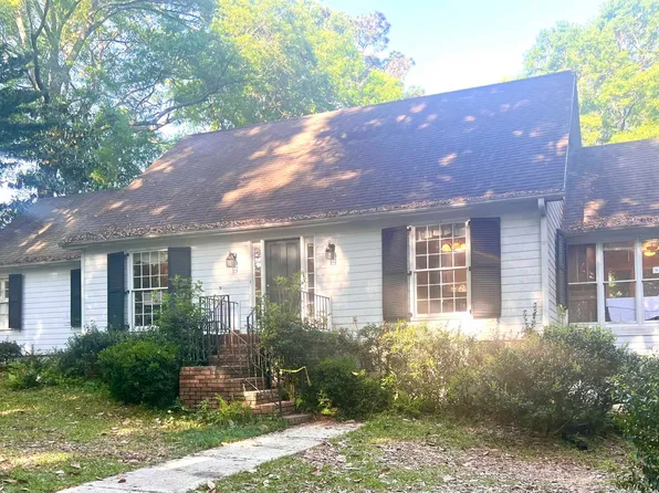 149 Blue Island Ave, Fairhope, AL 36532