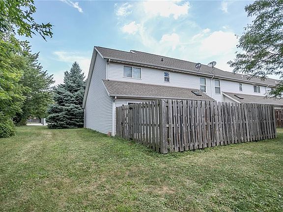 3rd image of 23200 Bennington Hamlet Cir