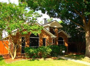 550 Village Green Dr, Coppell, TX 75019