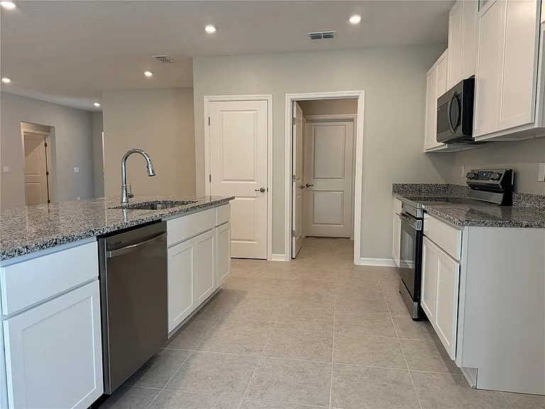 59 Foster Ln — Photo 6