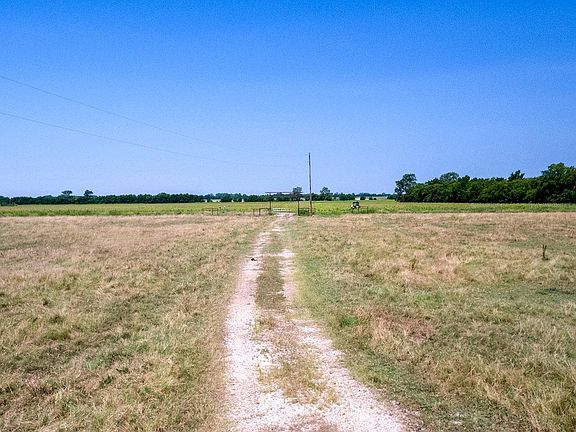 3rd image of 3525 County Road 45900