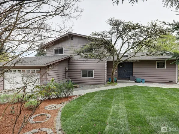 13528 95th Avenue NE, Kirkland, WA 98034