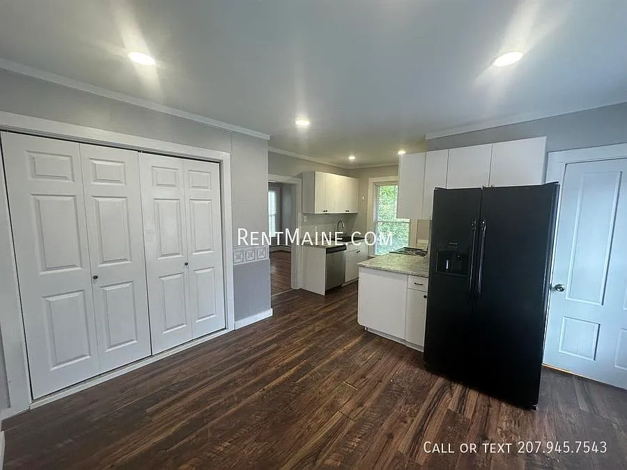 12 Patten Ct #1