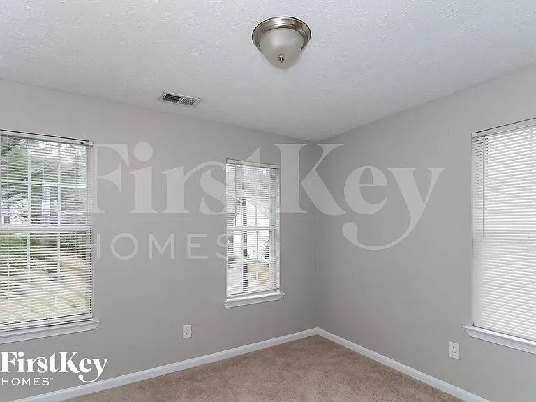 1118 Summerstone Trce — Photo 11