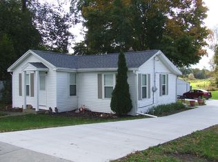 4009 Keller Rd, Holt, MI 48842