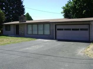 1902 Crest St, Klamath Falls, OR 97603