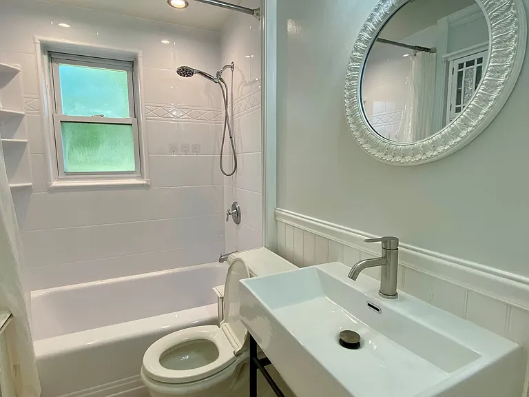 1078 E Main St #2 — Photo 7