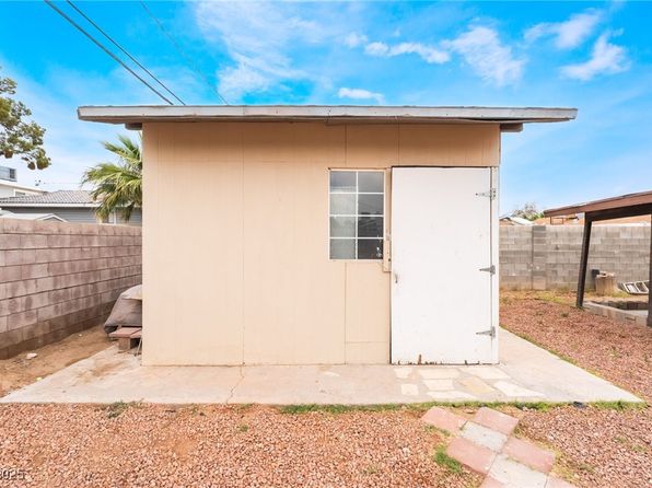 1733 N Michael Way, Las Vegas, NV 89108