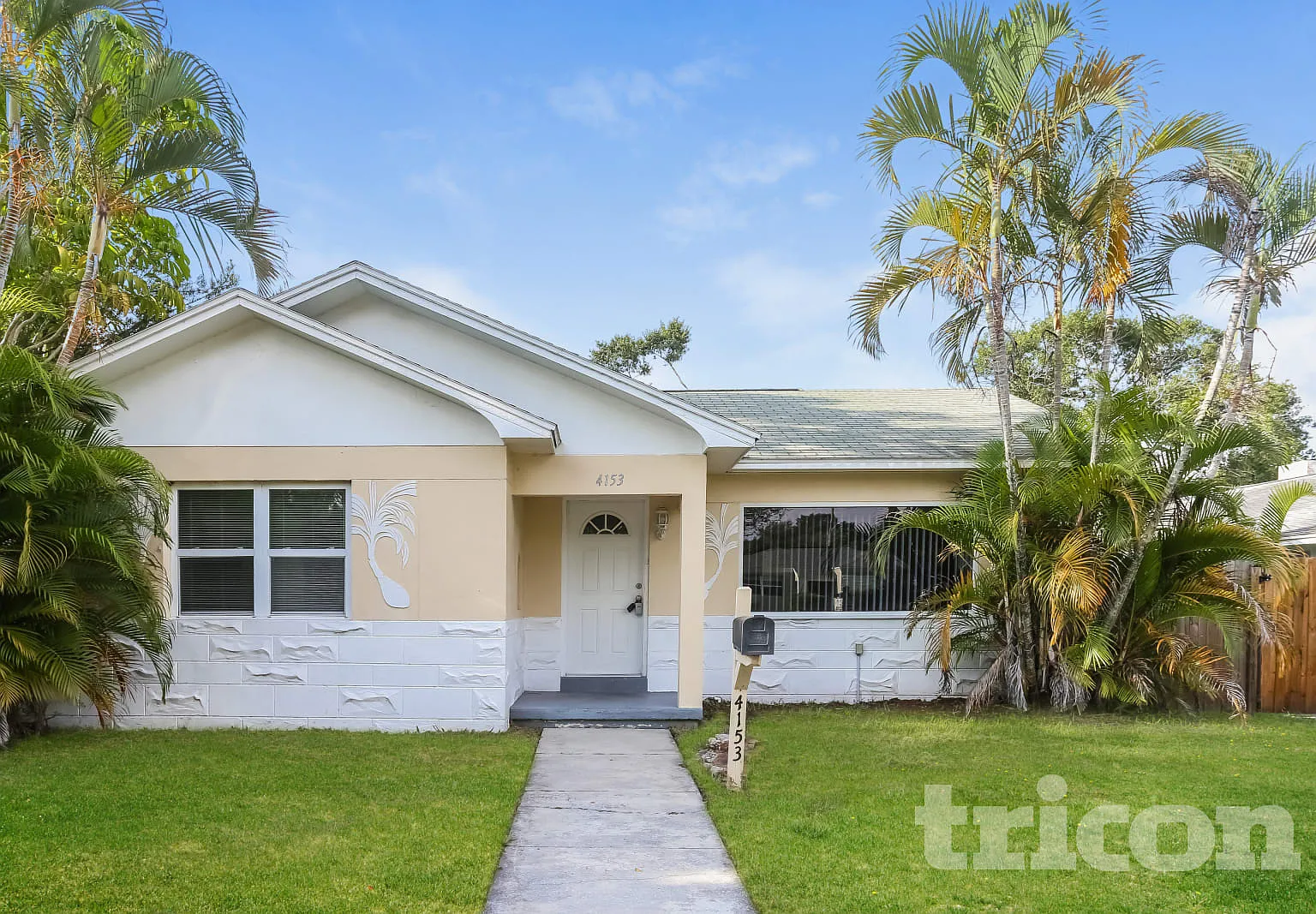 4153 2nd Avenue N St Petersburg FL — Photo 1