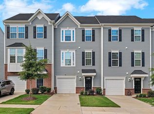3260 Beeler Ln, Charlotte, NC 28208