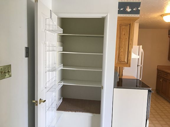 Kitchen Pantry