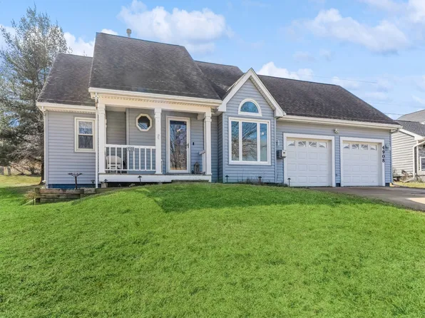 4908 Lakewood Dr, Norwalk, IA 50211