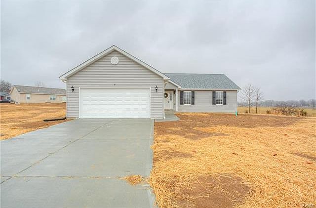 1st image of 11 Briar Ct