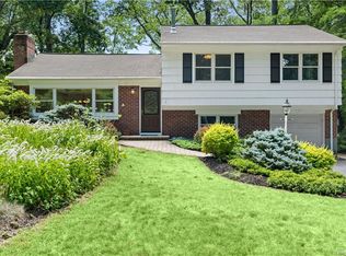 116 Lily Pond Ln, Katonah, NY