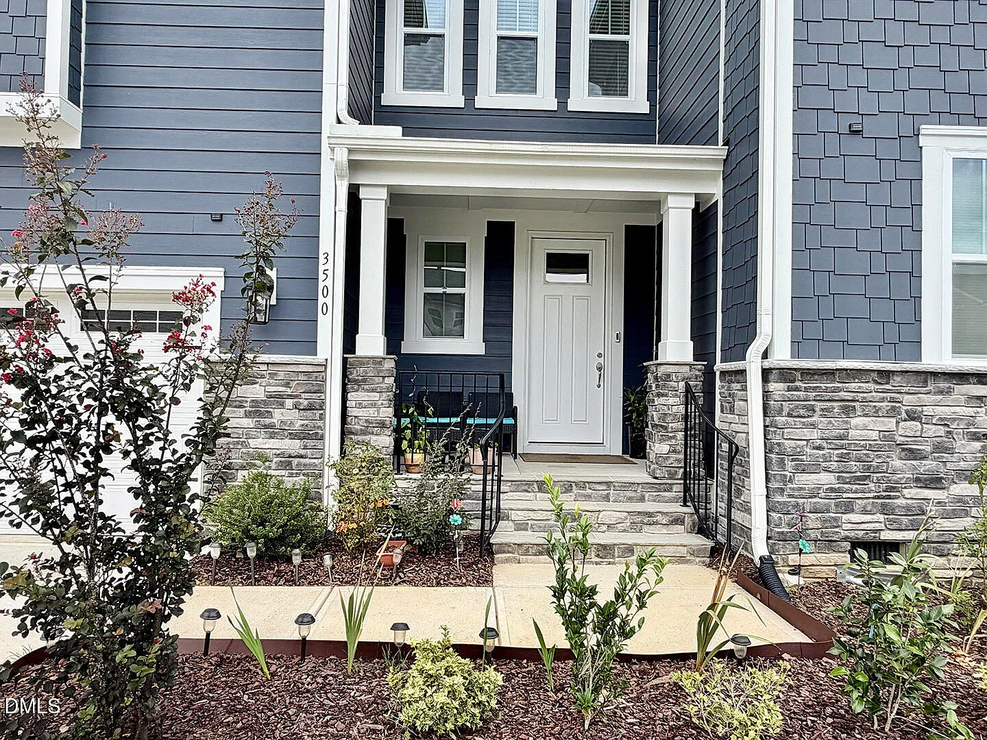 5 bed, 4.5 bath, 4350 sqft, $3,695 — Photo 3