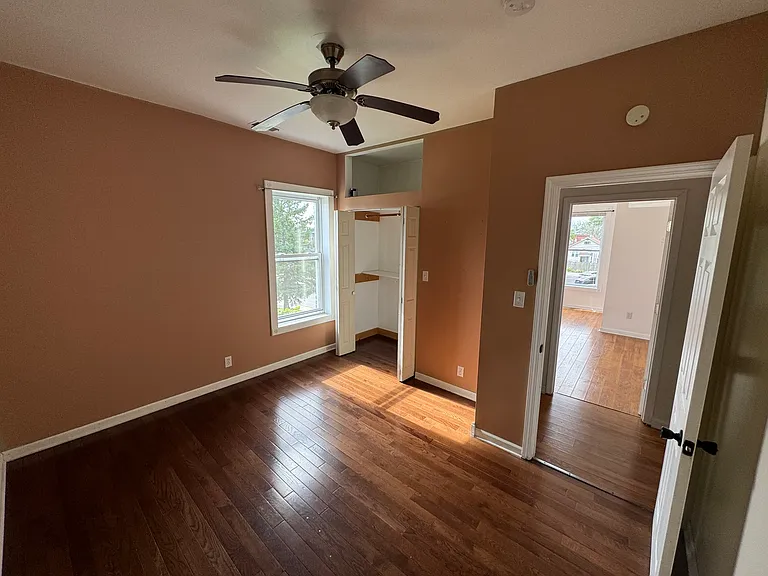 228 Carroll St — Photo 12