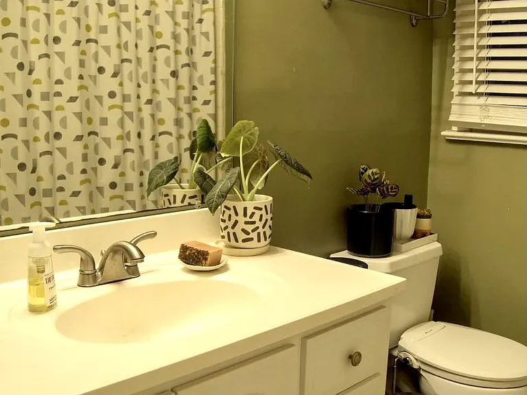 Full Bath