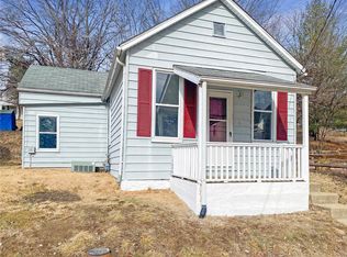 156 S Main St, Glen Carbon, IL