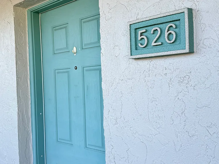 175 Kings Hwy #526 — Photo 8